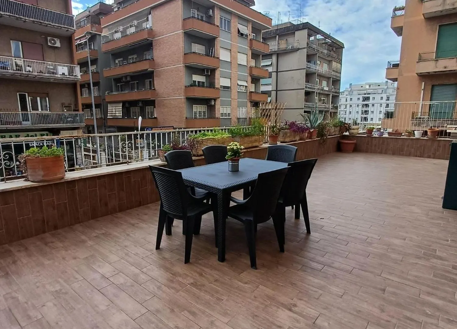 Central Apartment Rom 0*,  Italien